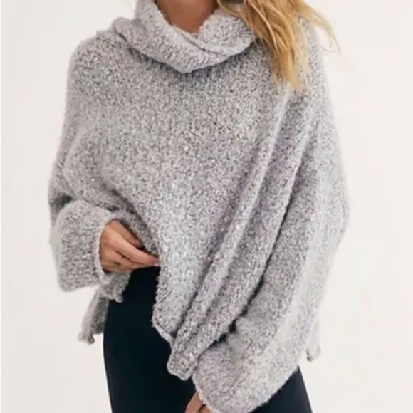 Free People Sweaters - Free People Women's Heather Grey Mock Neck Knit Sweater - Small